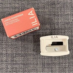 NWT ILIA Large Sharpener - Custom Designed for Lip Sketch Hydrating Crayon